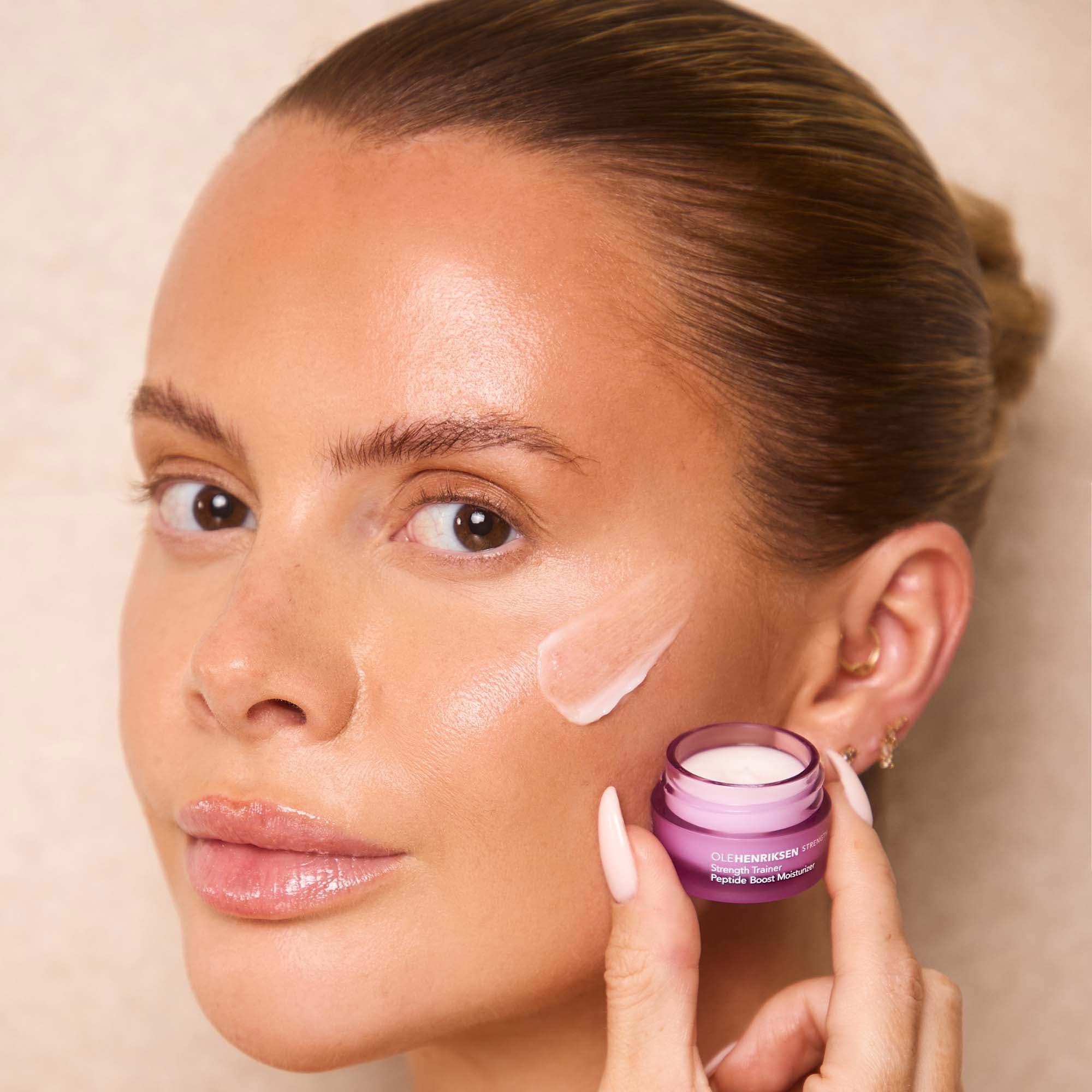 Exclusive OLEHENRIKSEN x Perrie Sian Skin Saviours Bundle — view 7