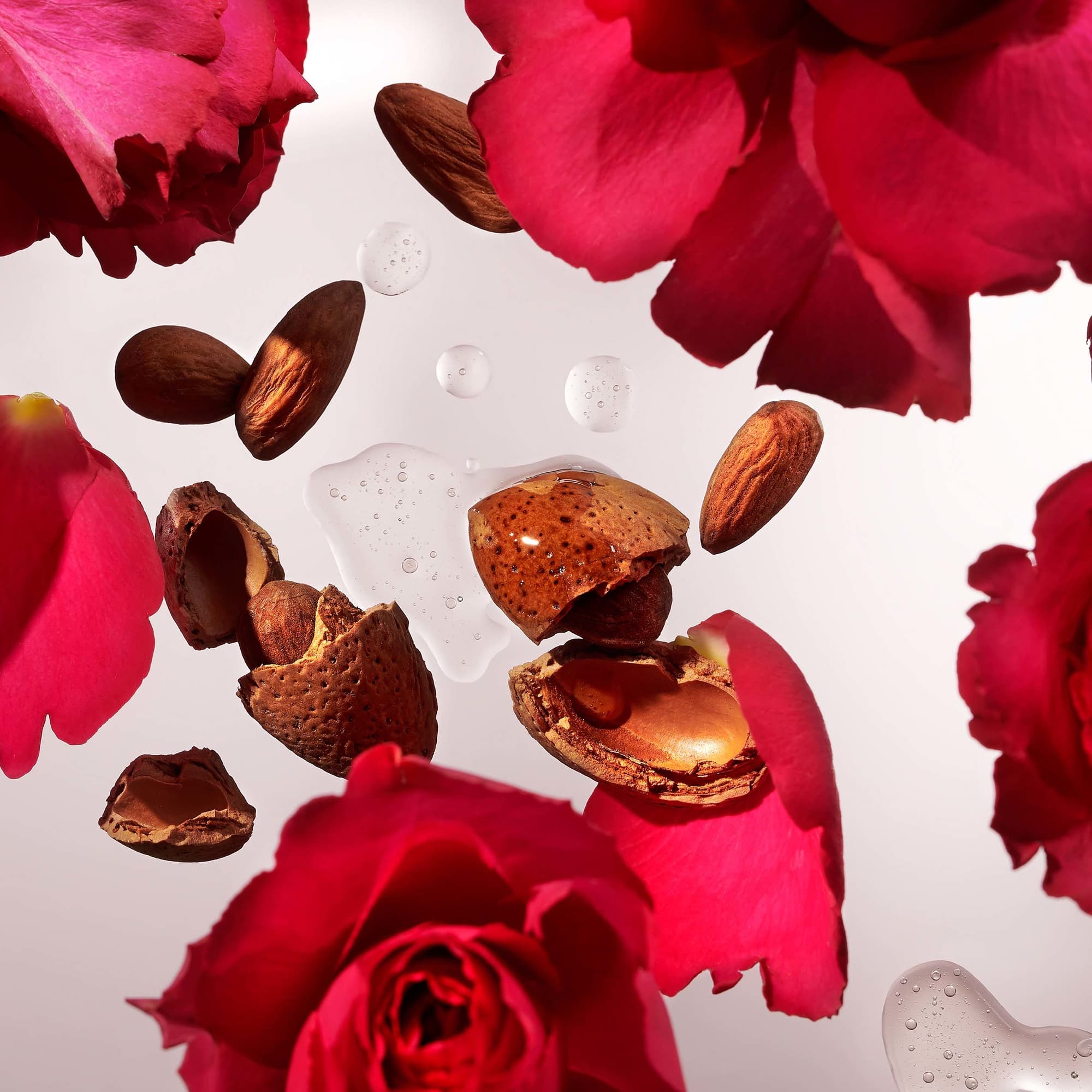 RITUALS The Ritual of Ayurveda Sweet Almond & Indian Rose Medium Gift Set (Worth £50.40) — view 3